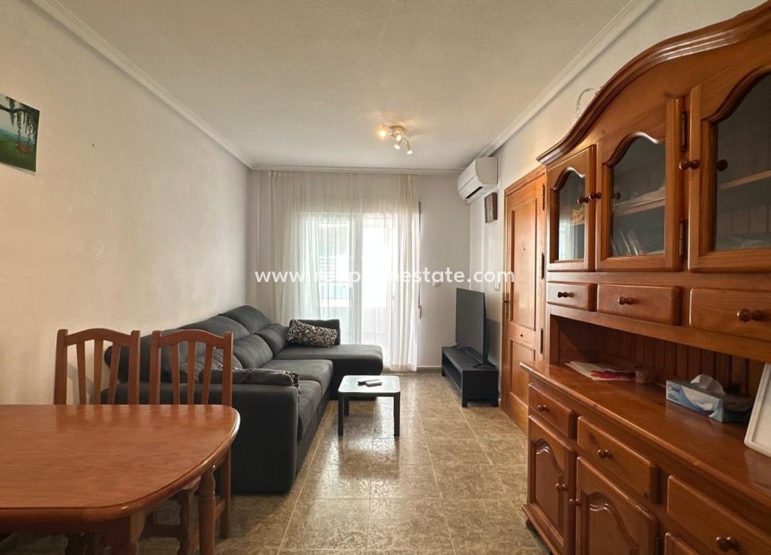 Reventa - Apartmentos -
Torrevieja - Centro Torrevieja