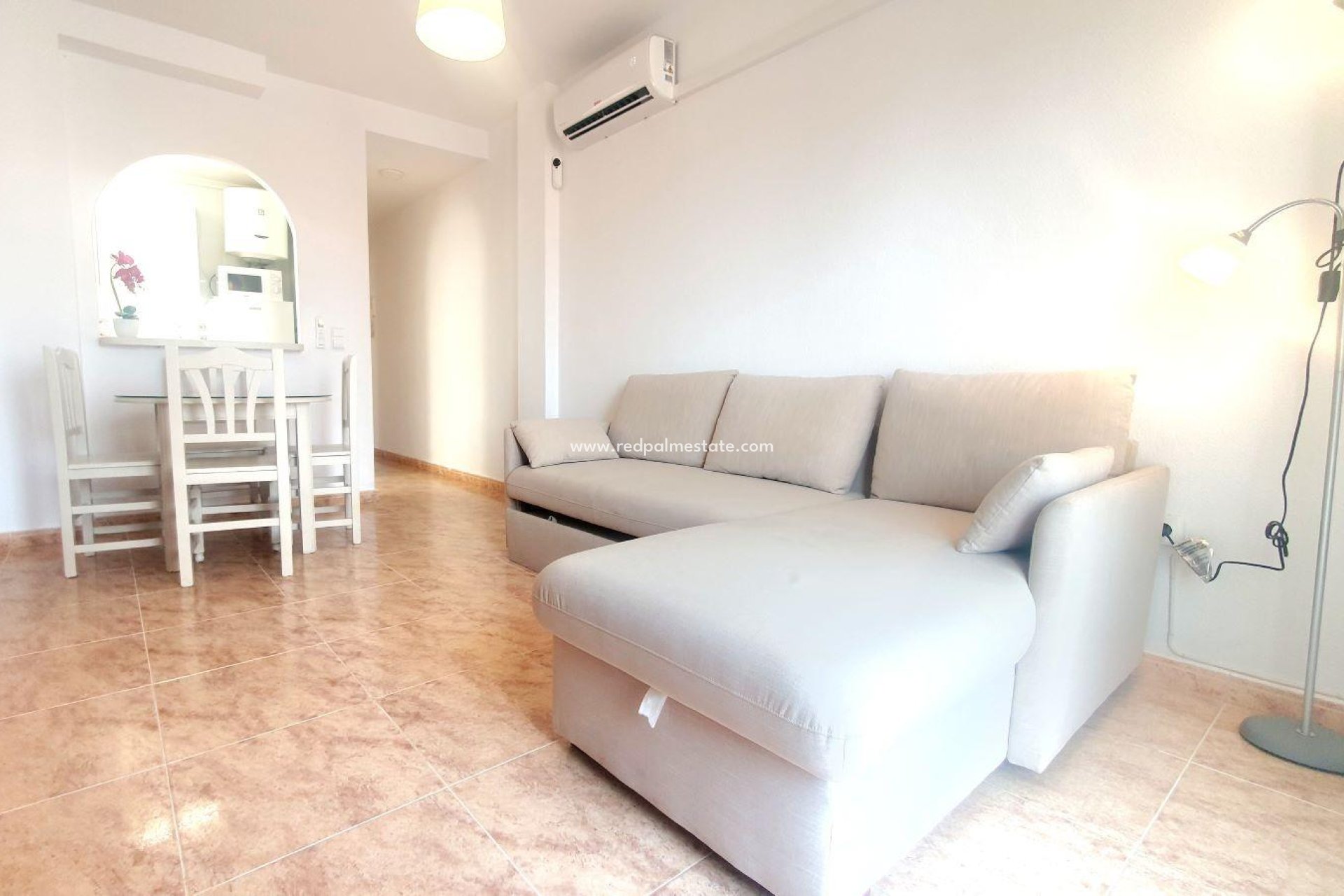 Reventa - Apartmentos -
Torrevieja - Centro Torrevieja