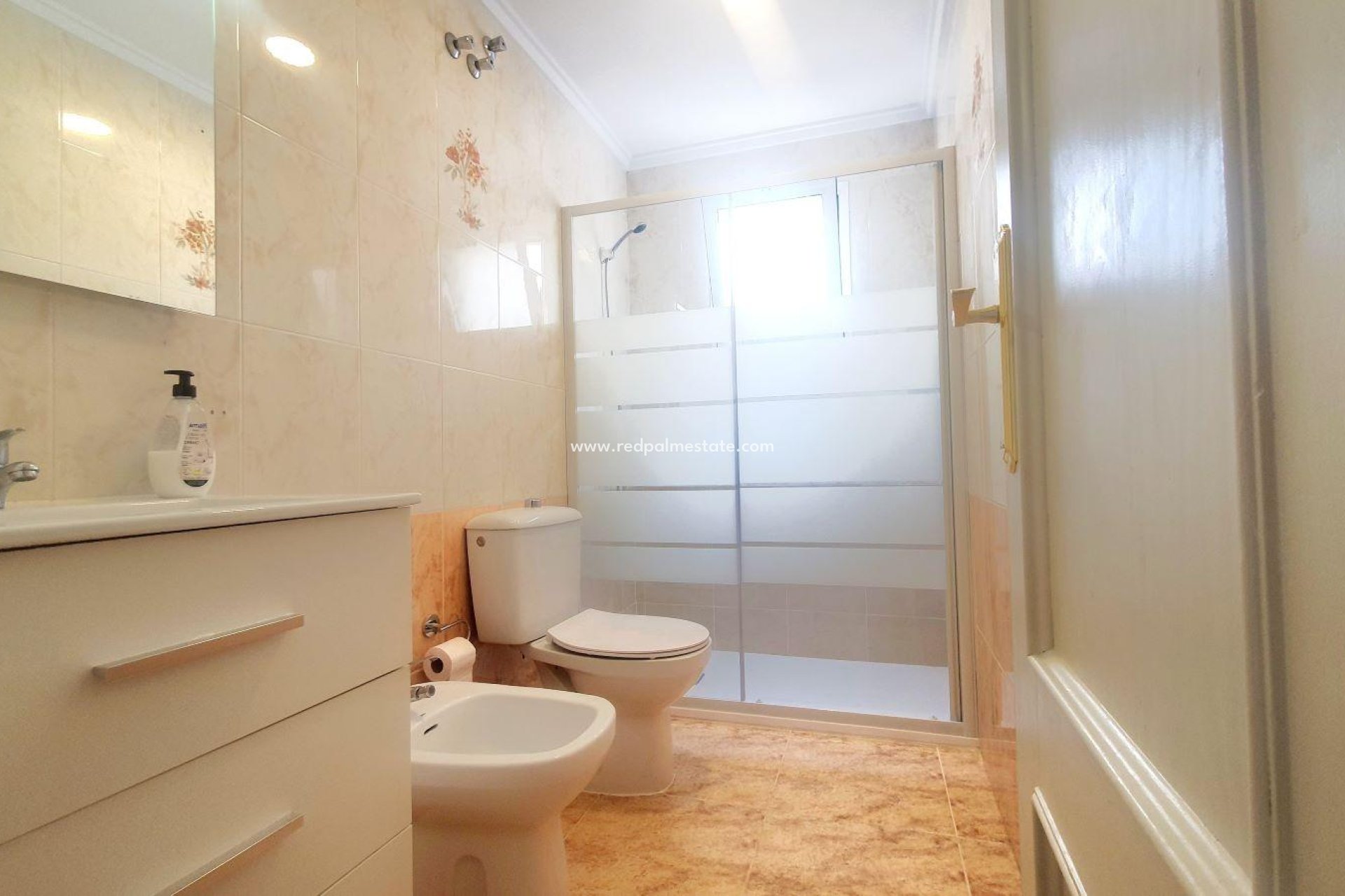 Reventa - Apartmentos -
Torrevieja - Centro Torrevieja