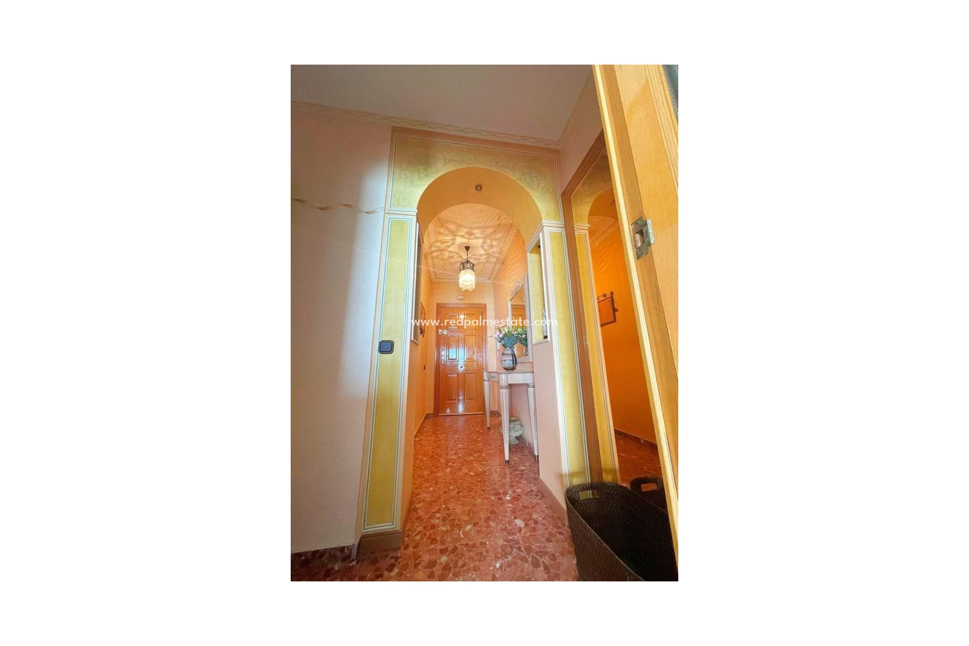 Reventa - Apartmentos -
Torrevieja - Centro Torrevieja