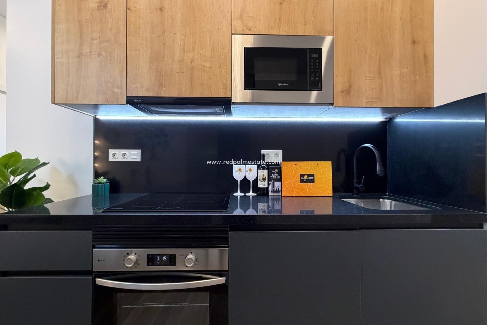 Reventa - Apartmentos -
Torrevieja - Centro Torrevieja