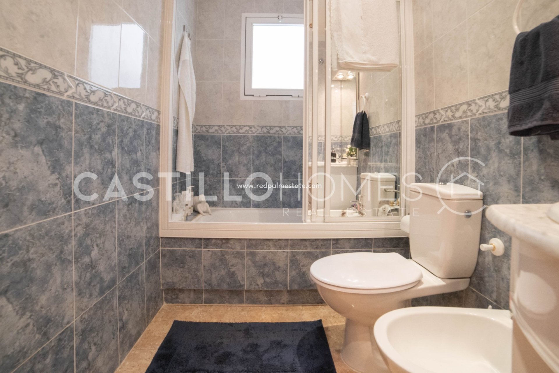 Reventa - Apartmentos -
Torrevieja - Centro Torrevieja