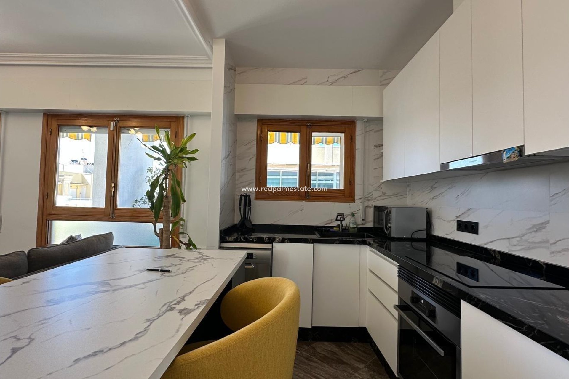 Reventa - Apartmentos -
Torrevieja - Centro Torrevieja