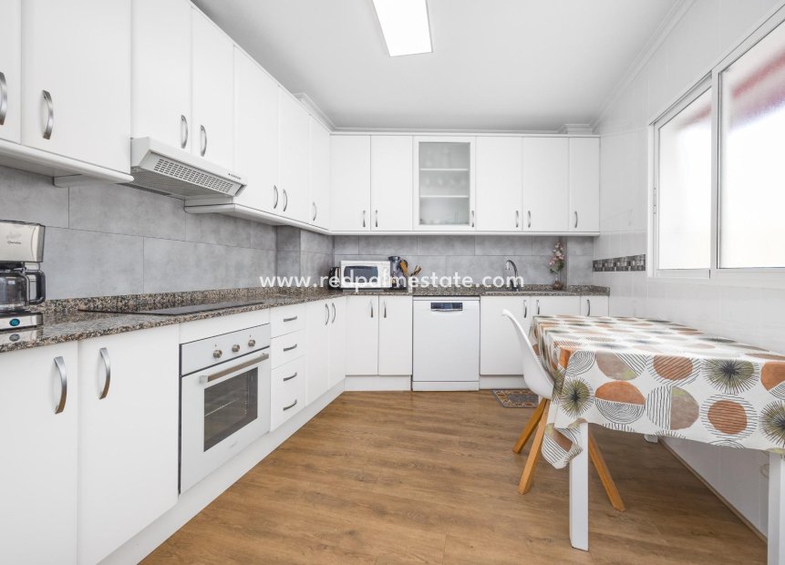 Reventa - Apartmentos -
Torrevieja - Centro Torrevieja