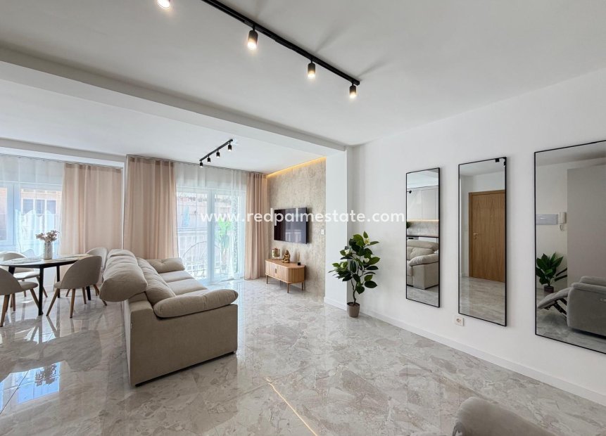 Reventa - Apartmentos -
Torrevieja - Centro Torrevieja