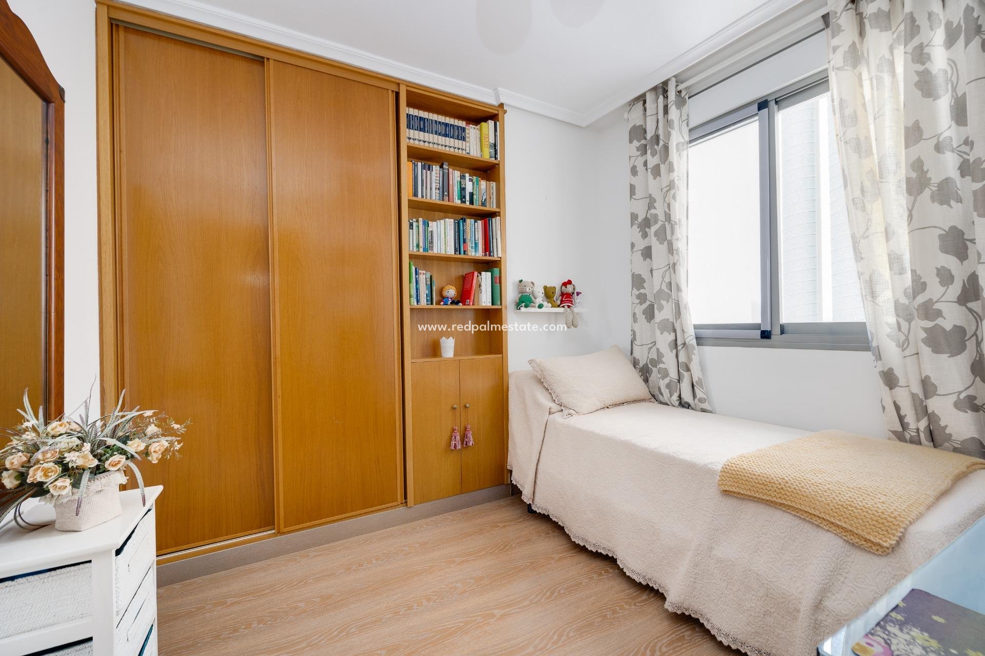 Reventa - Apartmentos -
Torrevieja - Centro Torrevieja