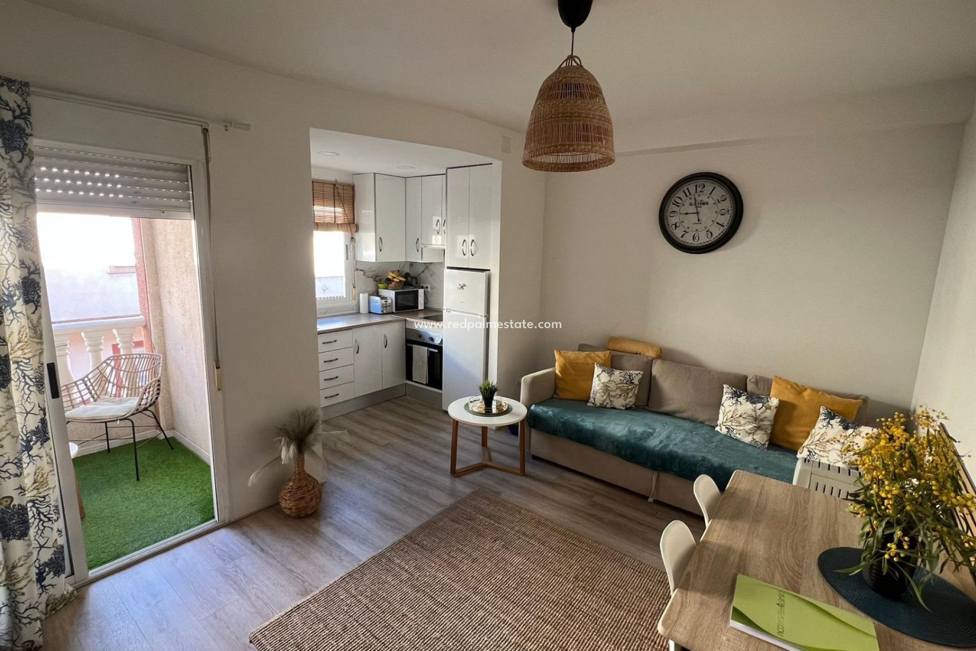 Reventa - Apartmentos -
Torrevieja - Centro Torrevieja