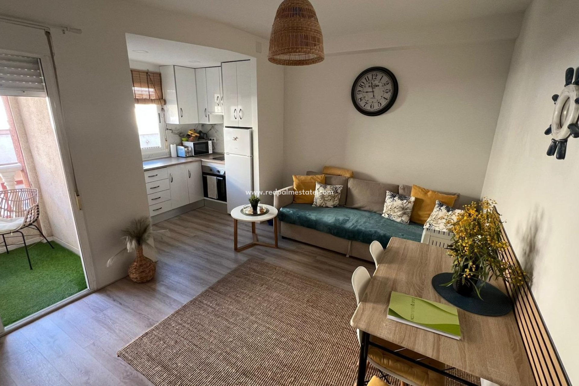 Reventa - Apartmentos -
Torrevieja - Centro Torrevieja