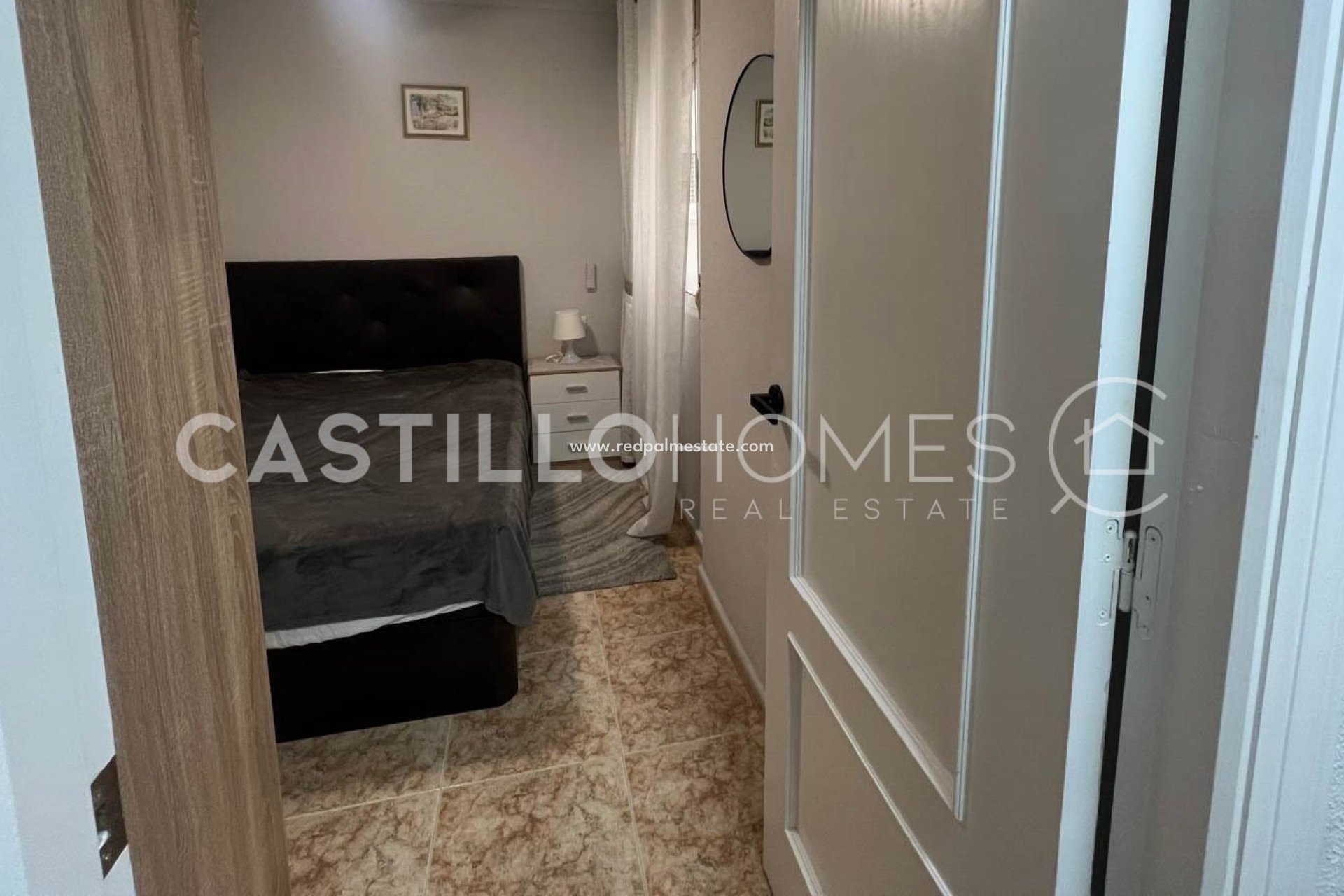 Reventa - Apartmentos -
Torrevieja - Centro Torrevieja