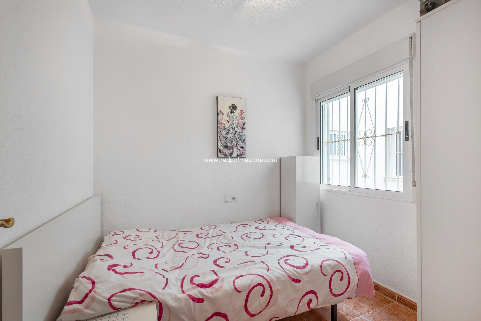 Reventa - Apartmentos -
Torrevieja - Centro Torrevieja