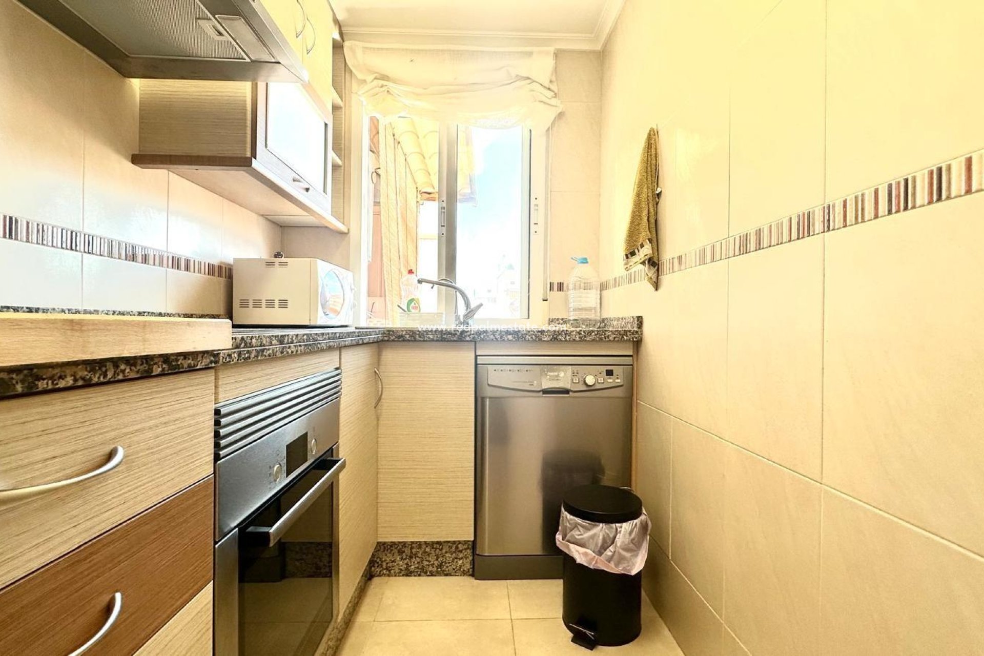 Reventa - Apartmentos -
Torrevieja - Centro Torrevieja