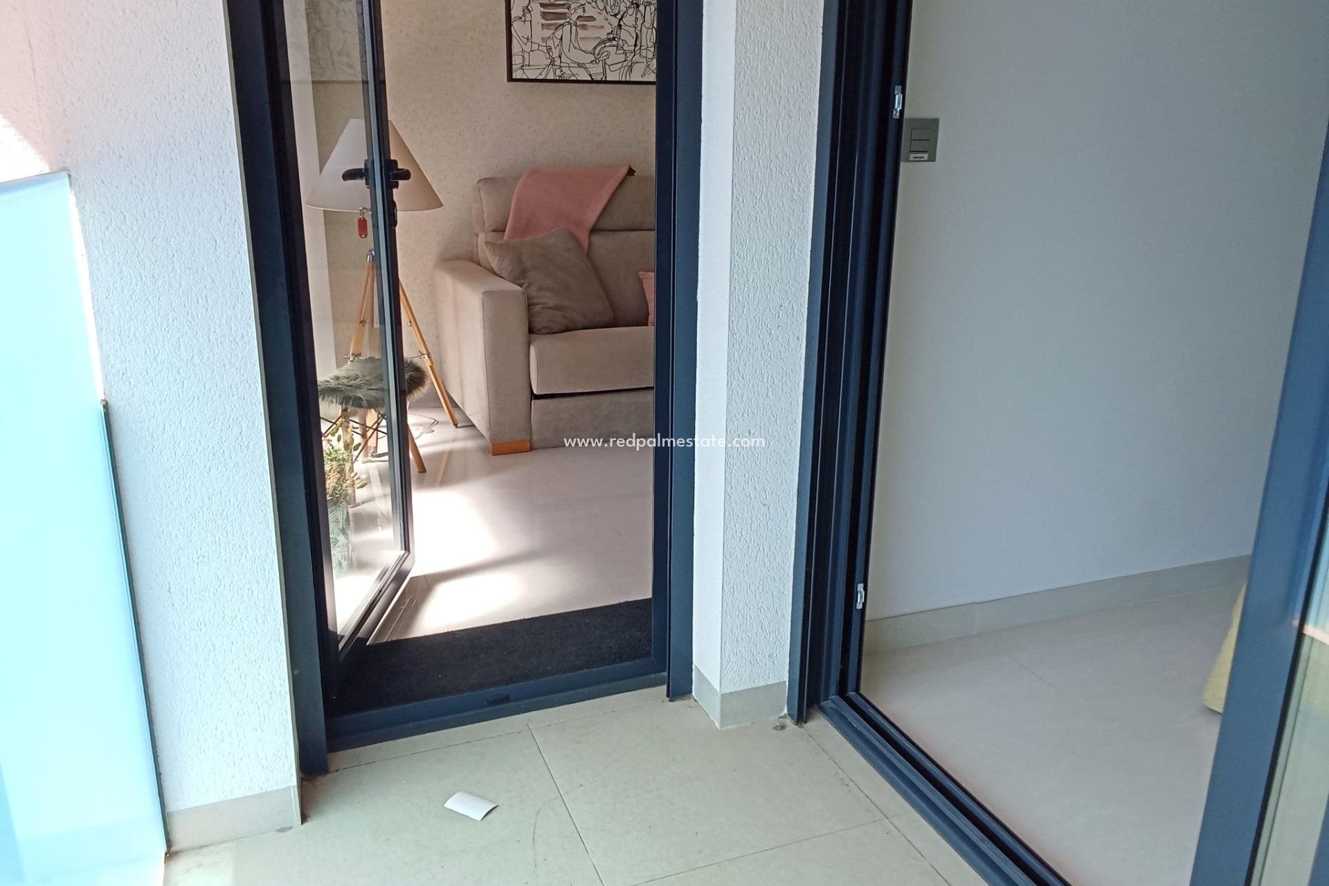 Reventa - Apartmentos -
Torrevieja - Centro Torrevieja