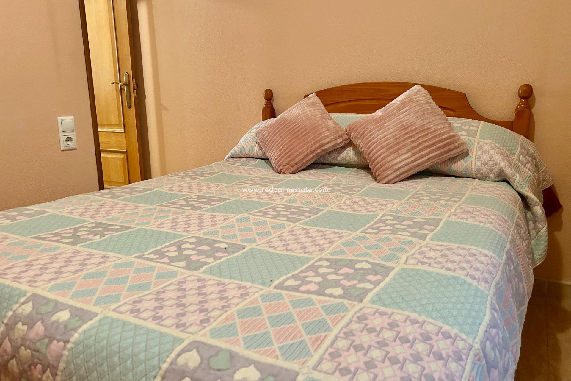 Reventa - Apartmentos -
Torrevieja - Centro Torrevieja