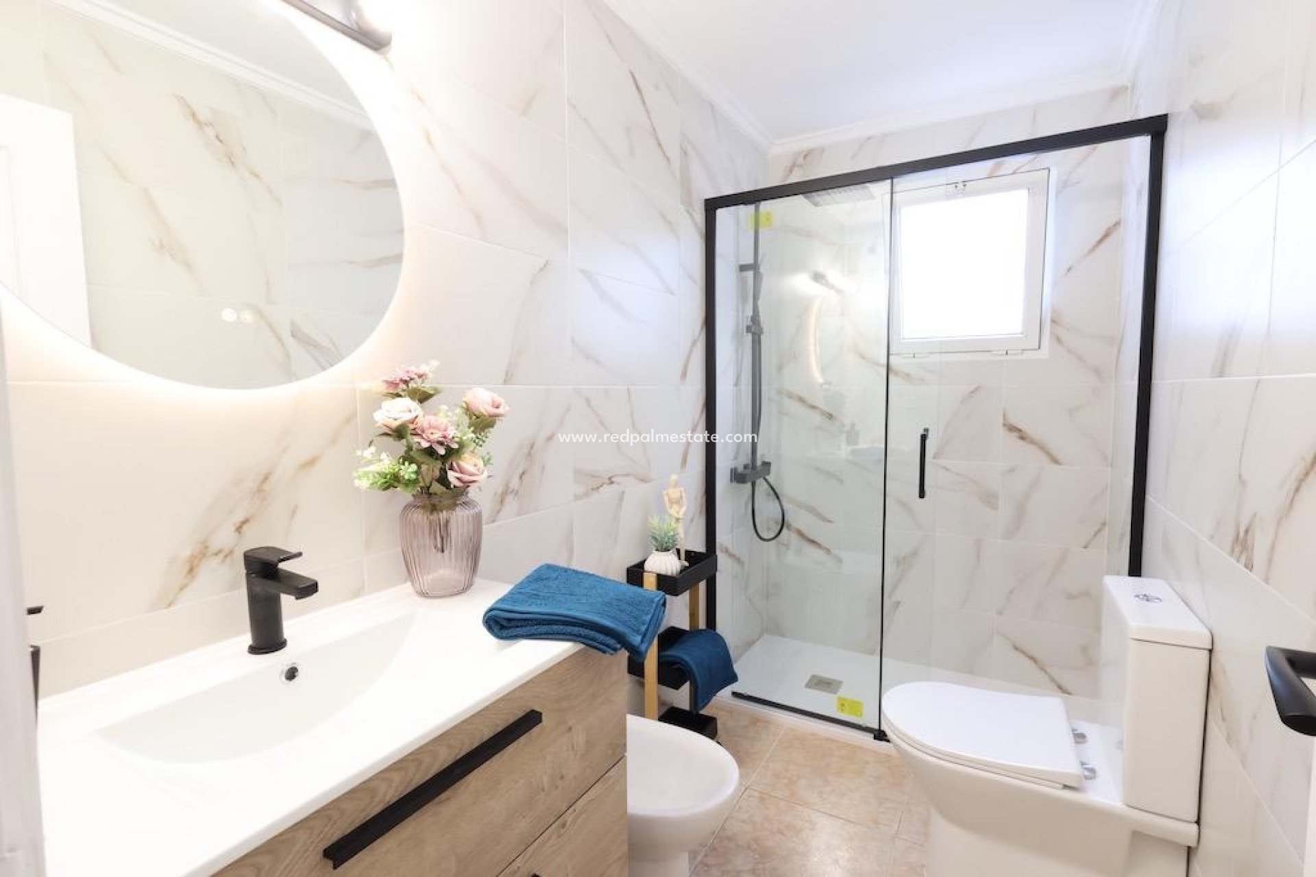 Reventa - Apartmentos -
Torrevieja - Centro