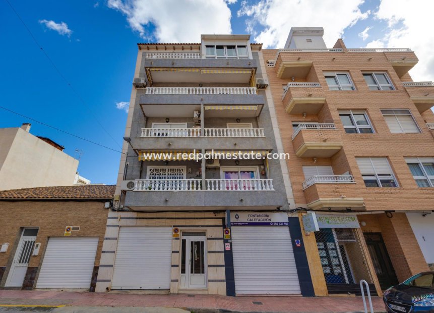 Reventa - Apartmentos -
Torrevieja - Centro
