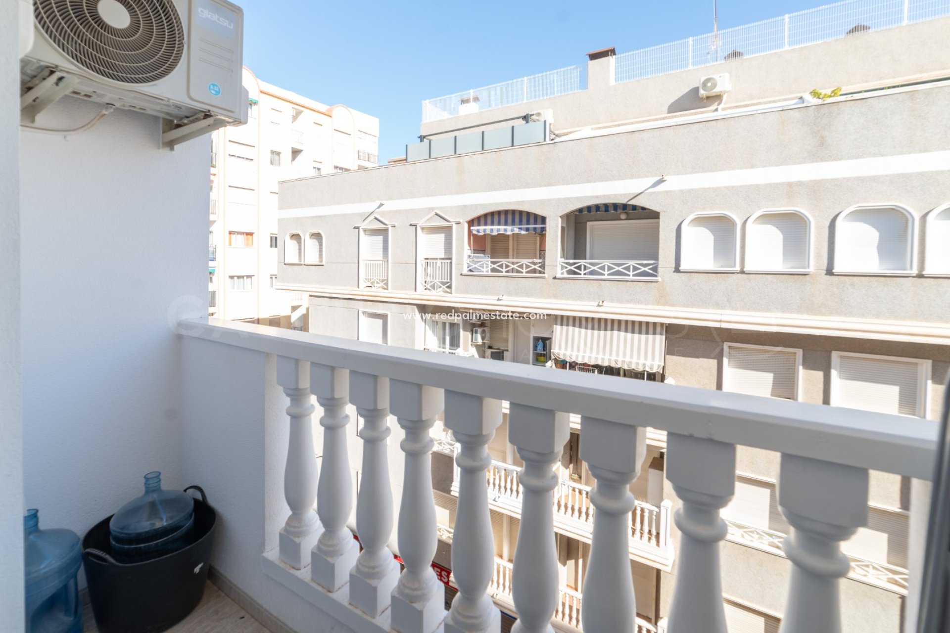 Reventa - Apartmentos -
Torrevieja - Centro