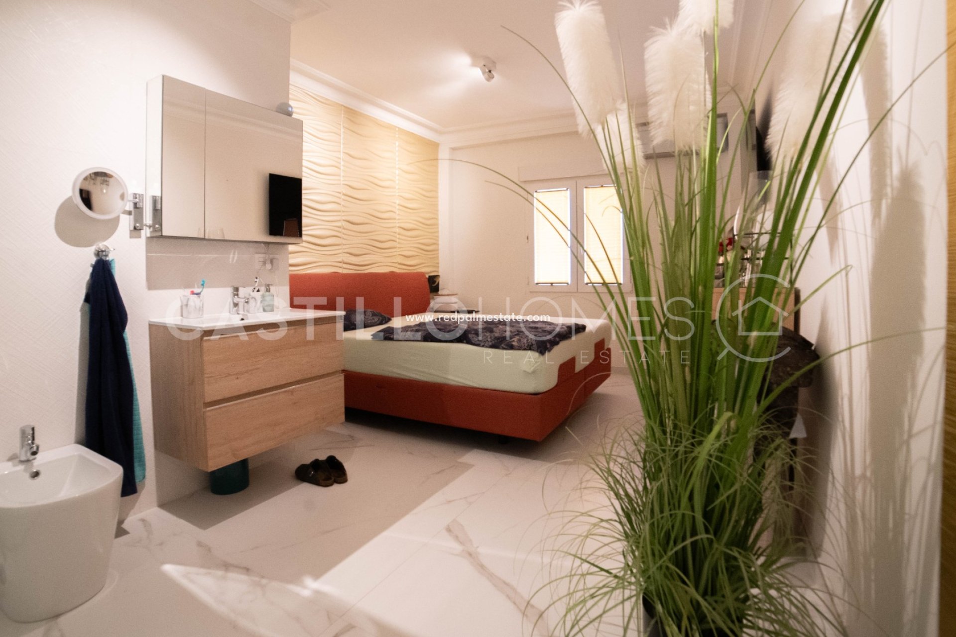 Reventa - Apartmentos -
Torrevieja - Centro