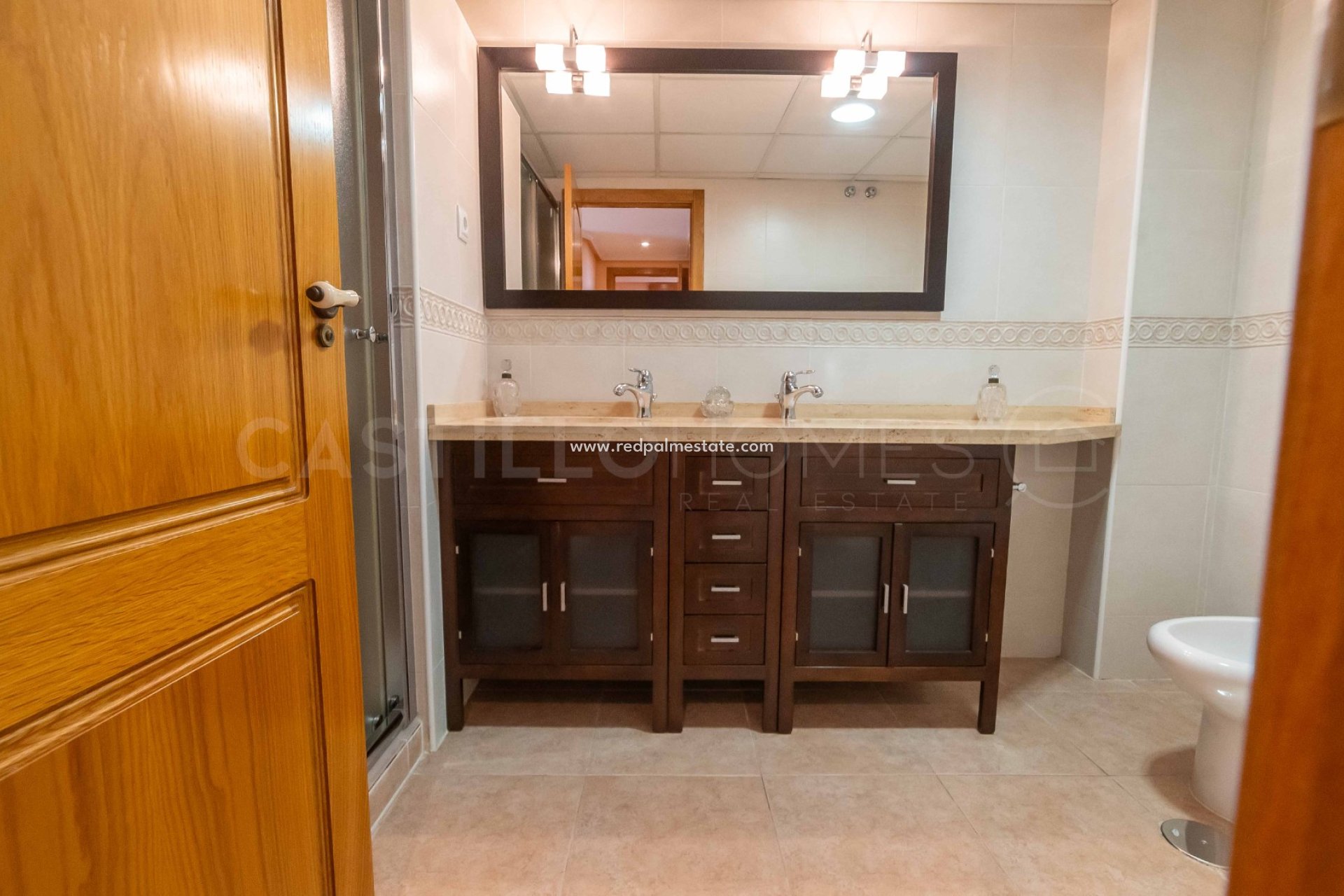 Reventa - Apartmentos -
Torrevieja - Centro