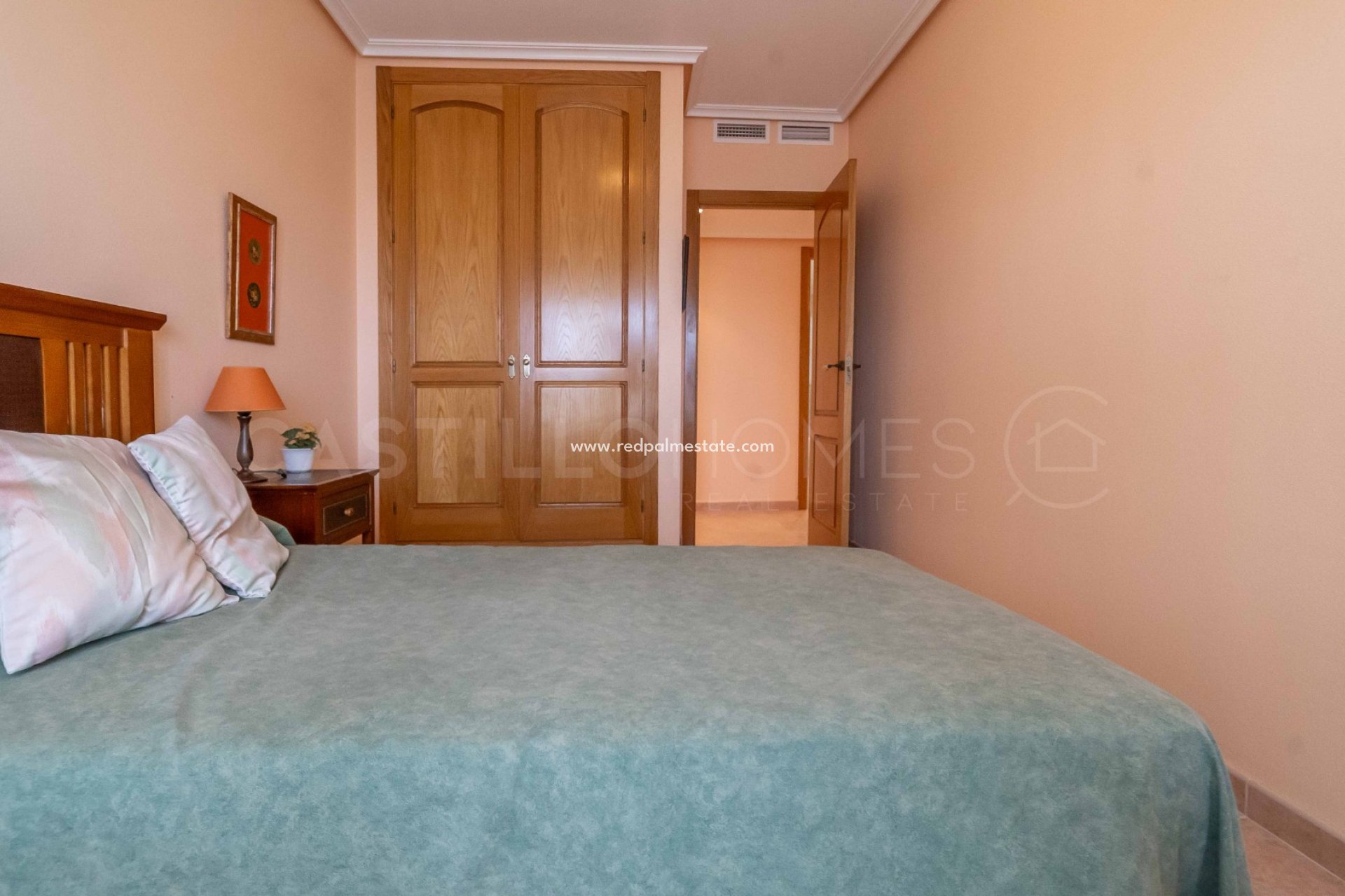 Reventa - Apartmentos -
Torrevieja - Centro