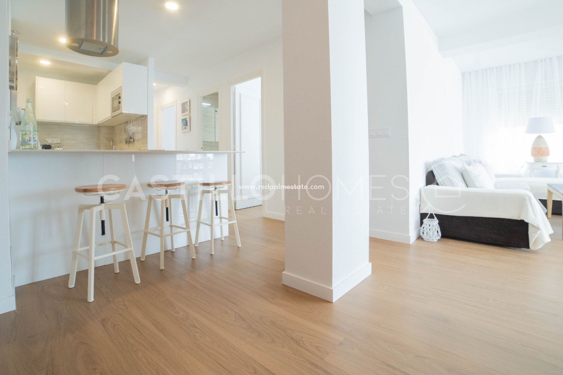 Reventa - Apartmentos -
Torrevieja - Centro