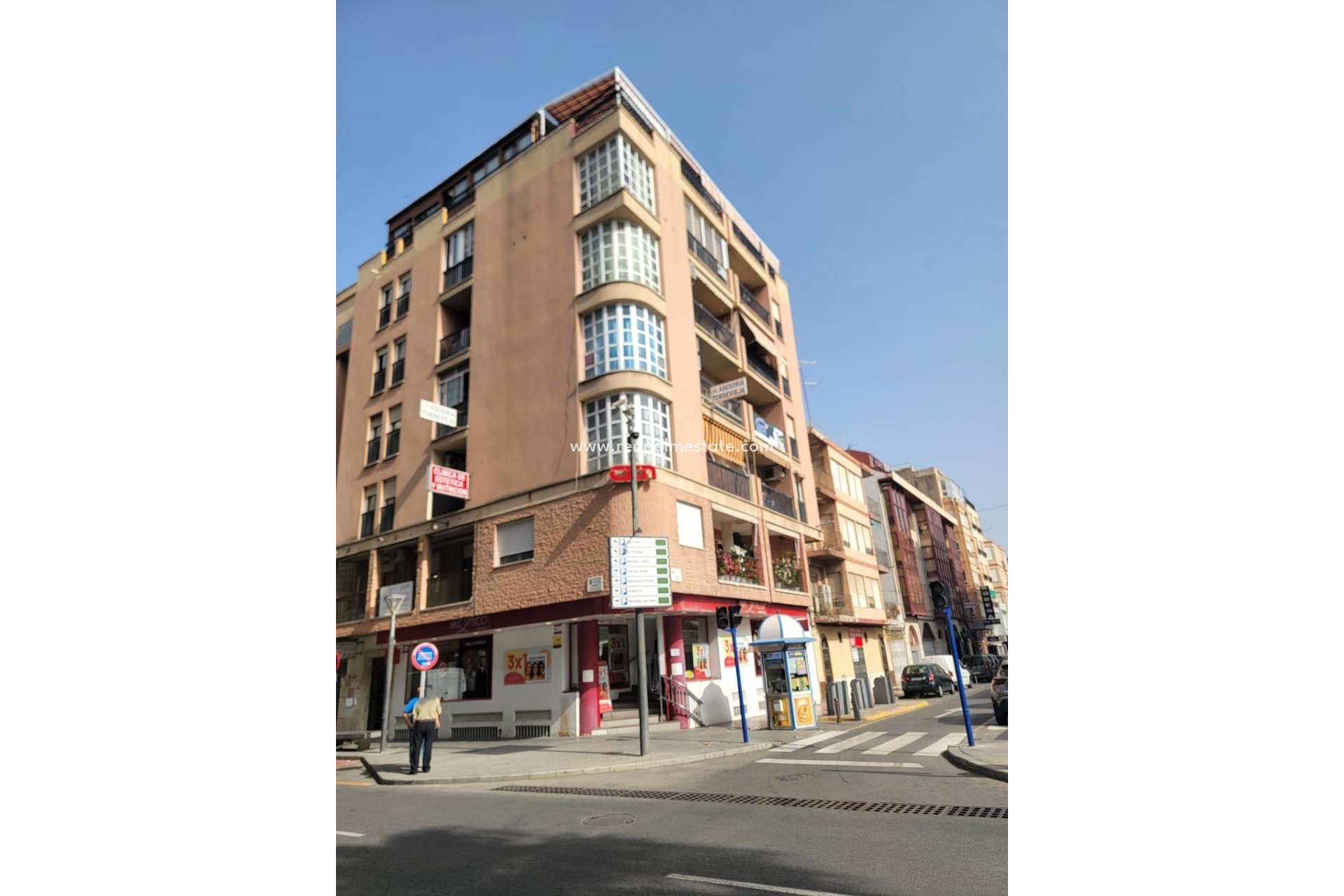 Reventa - Apartmentos -
Torrevieja - Centro