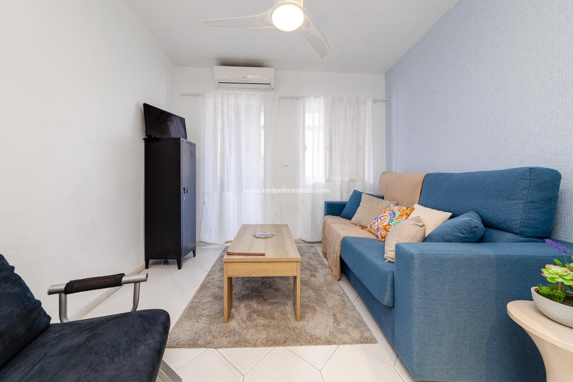 Reventa - Apartmentos -
Torrevieja - Centro