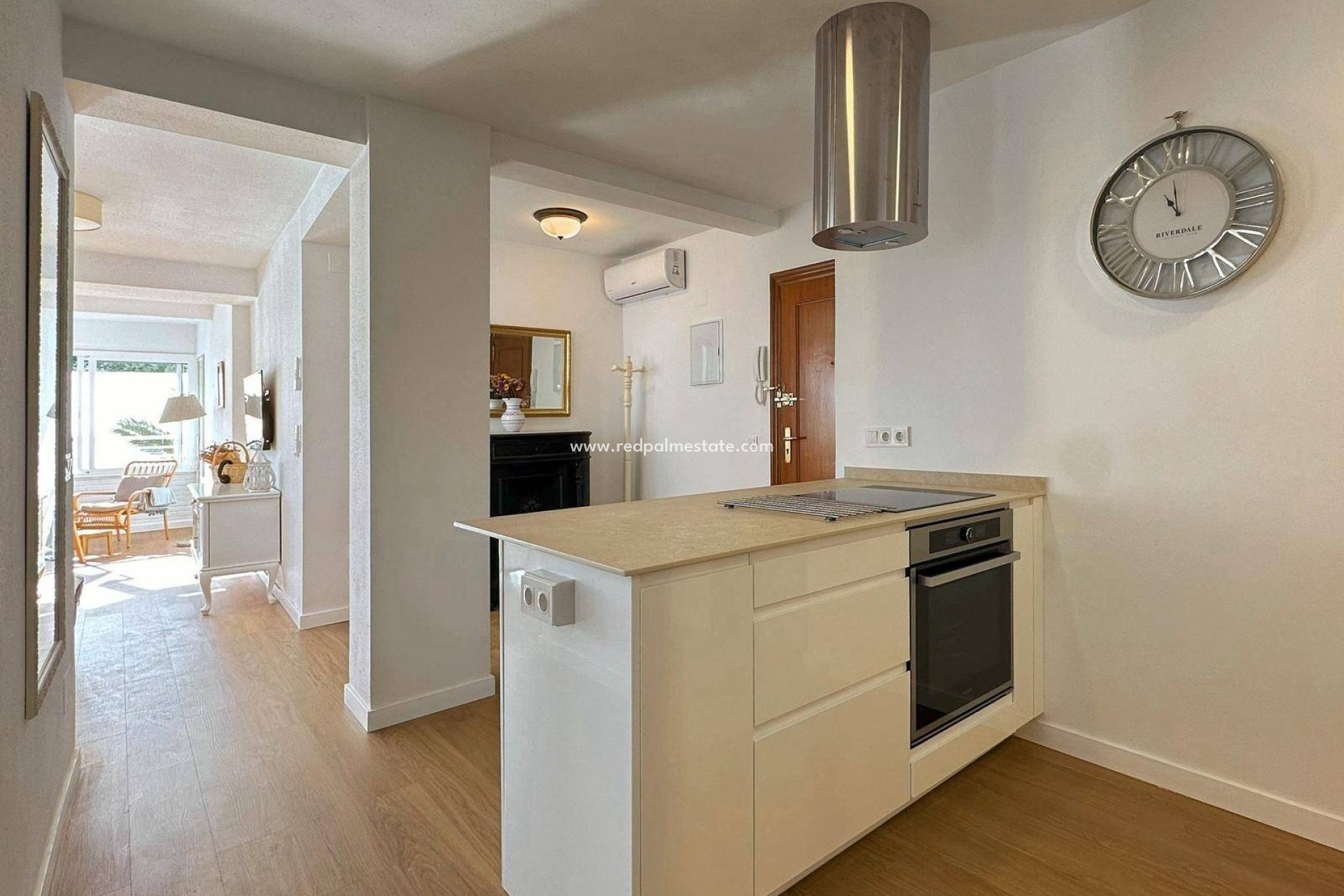 Reventa - Apartmentos -
Torrevieja - Centro