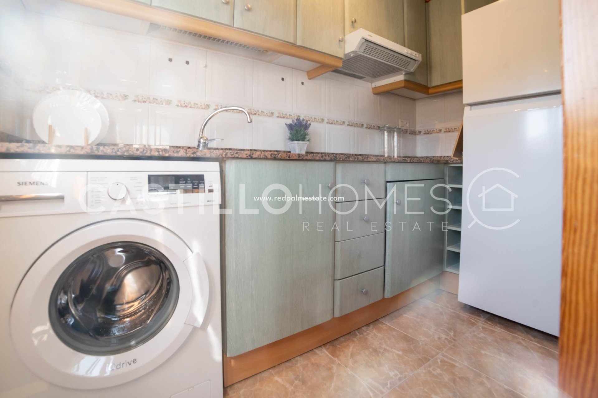 Reventa - Apartmentos -
Torrevieja - Centro