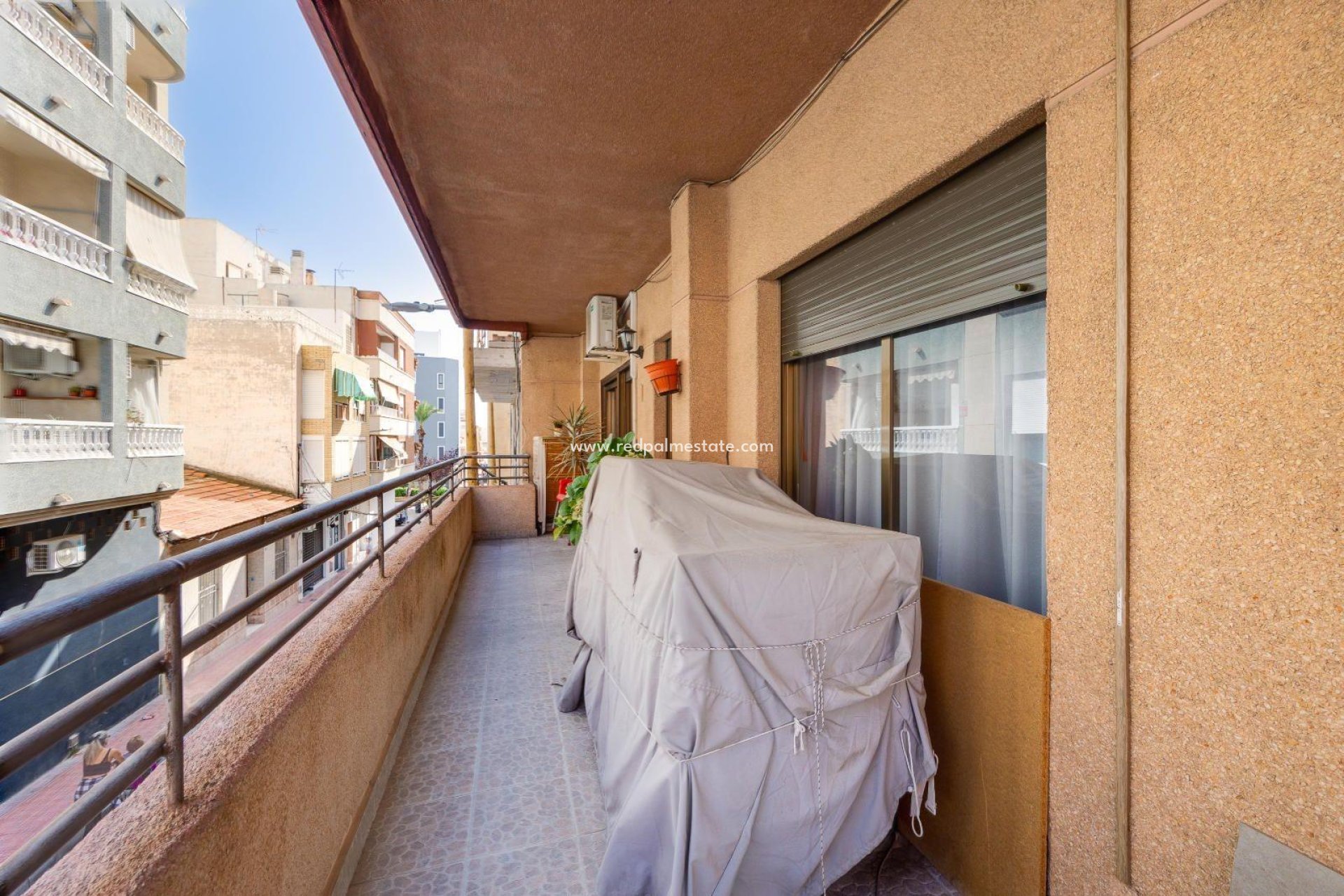 Reventa - Apartmentos -
Torrevieja - Centro