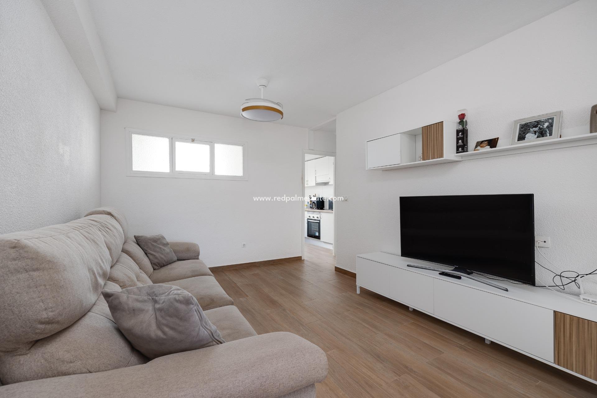 Reventa - Apartmentos -
Torrevieja - Centro