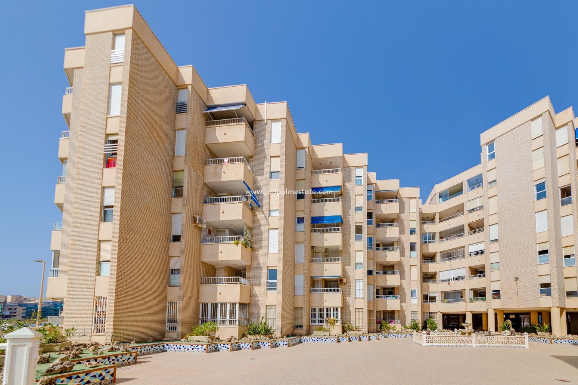 Reventa - Apartmentos -
Torrevieja - Centro