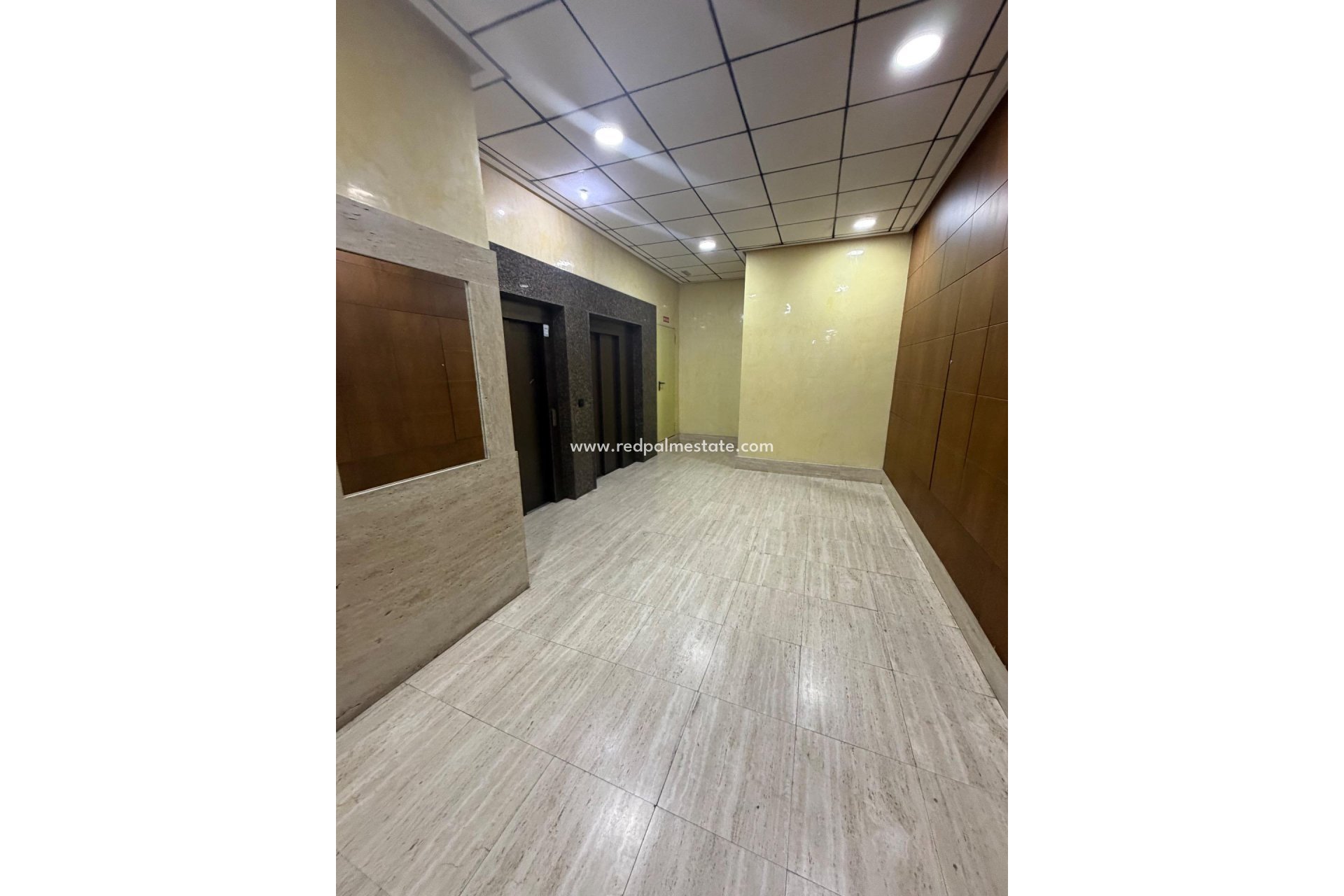 Reventa - Apartmentos -
Torrevieja - Centro