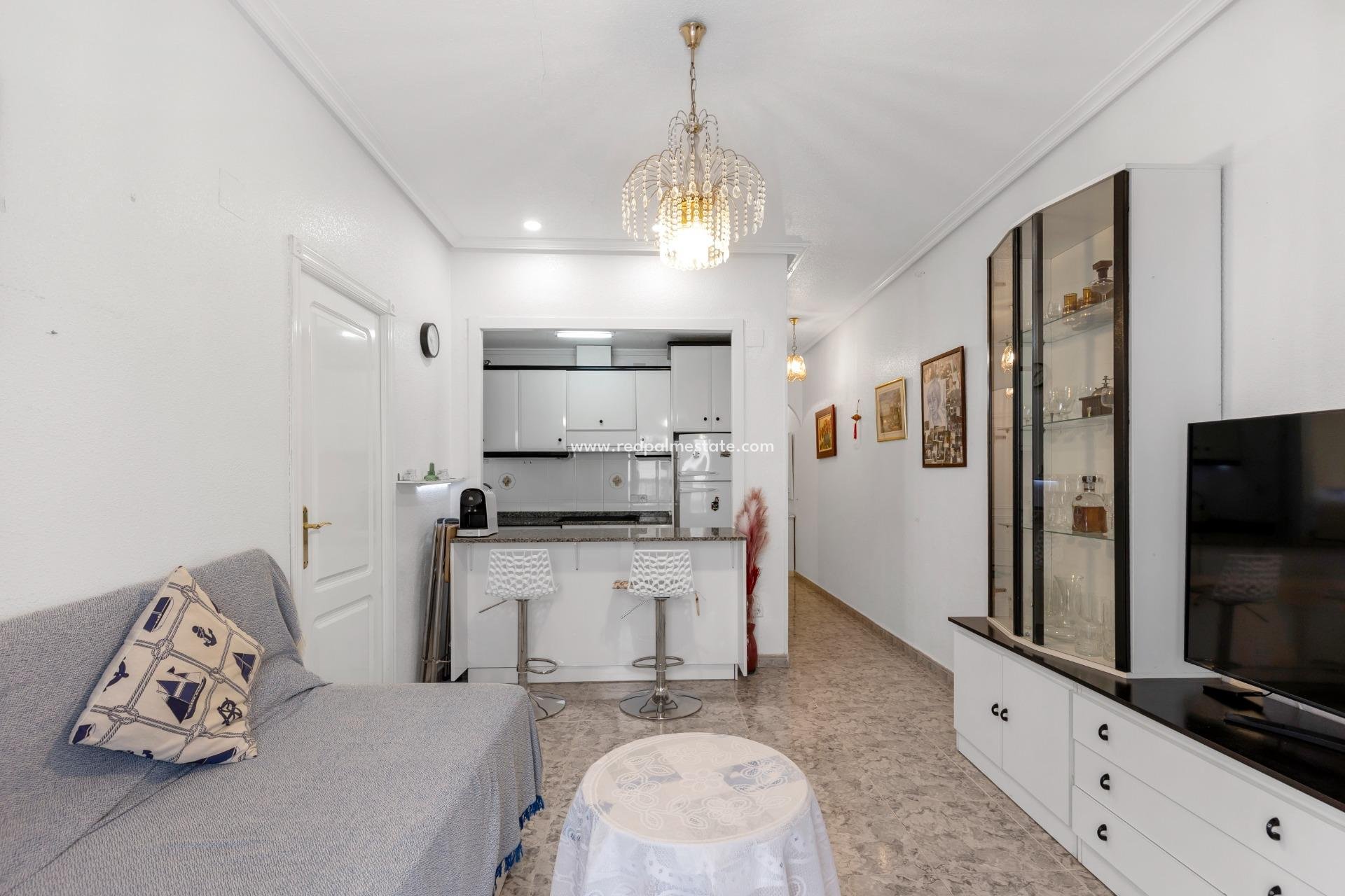 Reventa - Apartmentos -
Torrevieja - Centro