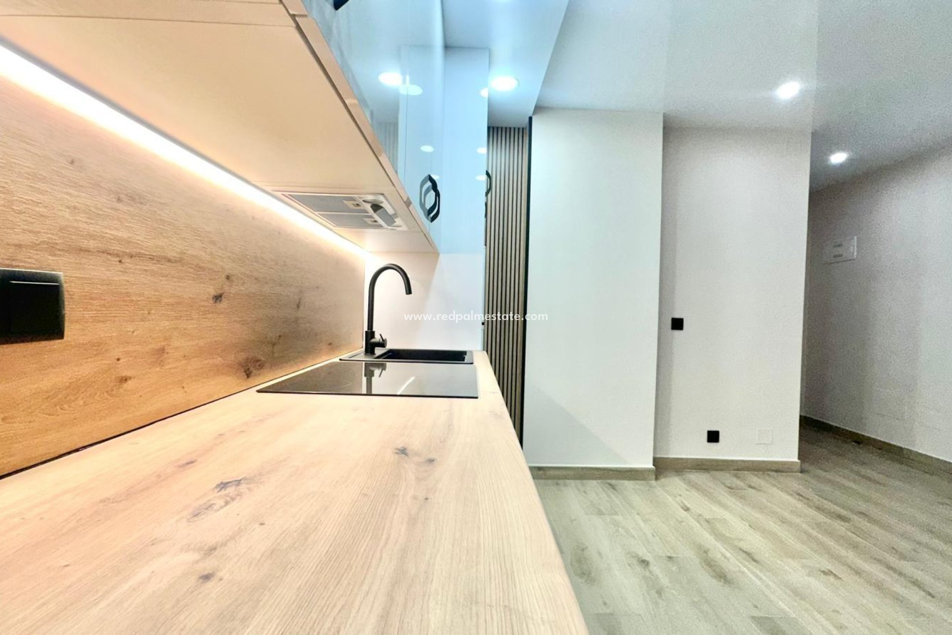 Reventa - Apartmentos -
Torrevieja - Centro