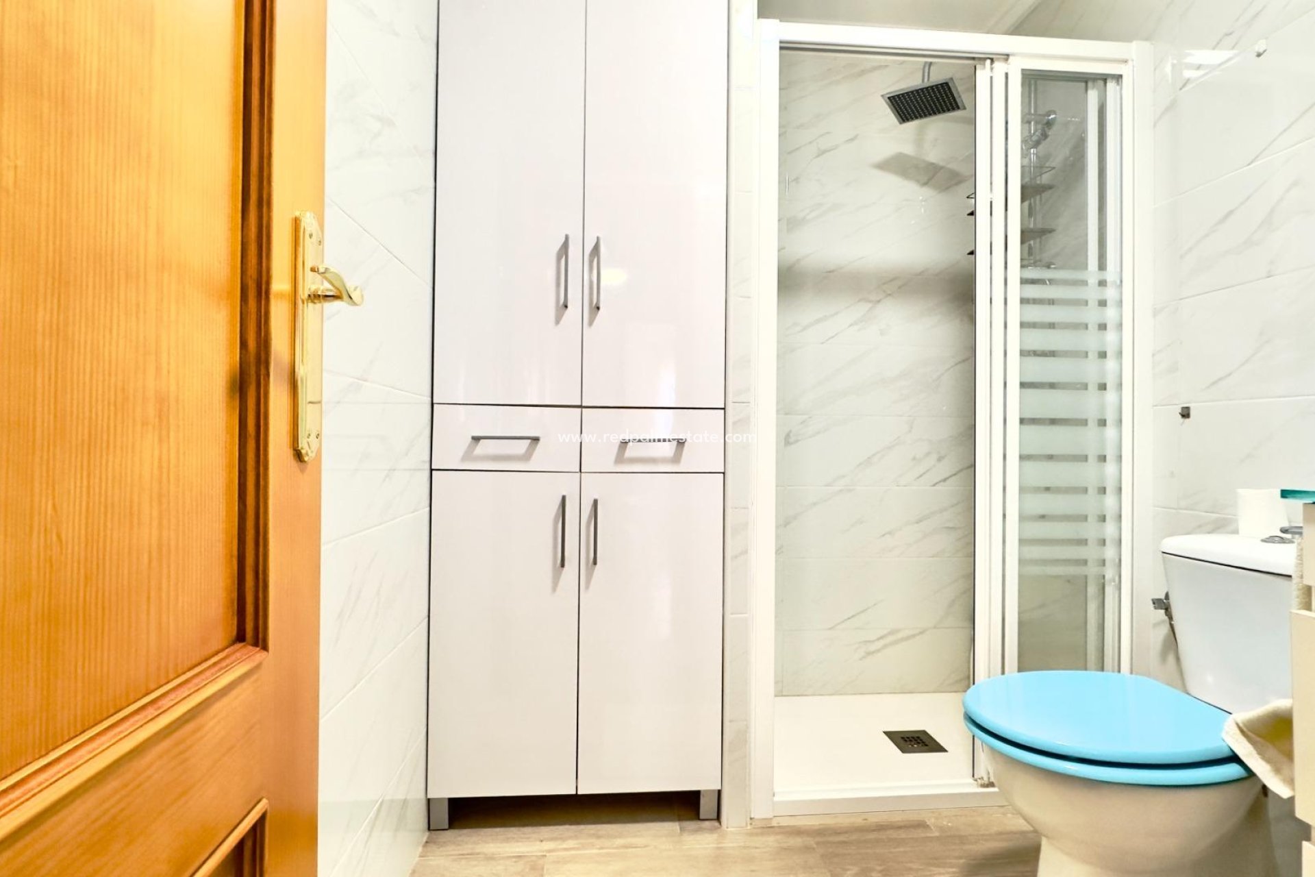 Reventa - Apartmentos -
Torrevieja - Centro