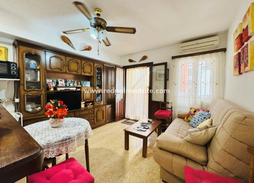 Reventa - Apartmentos -
Torrevieja - Costa Blanca