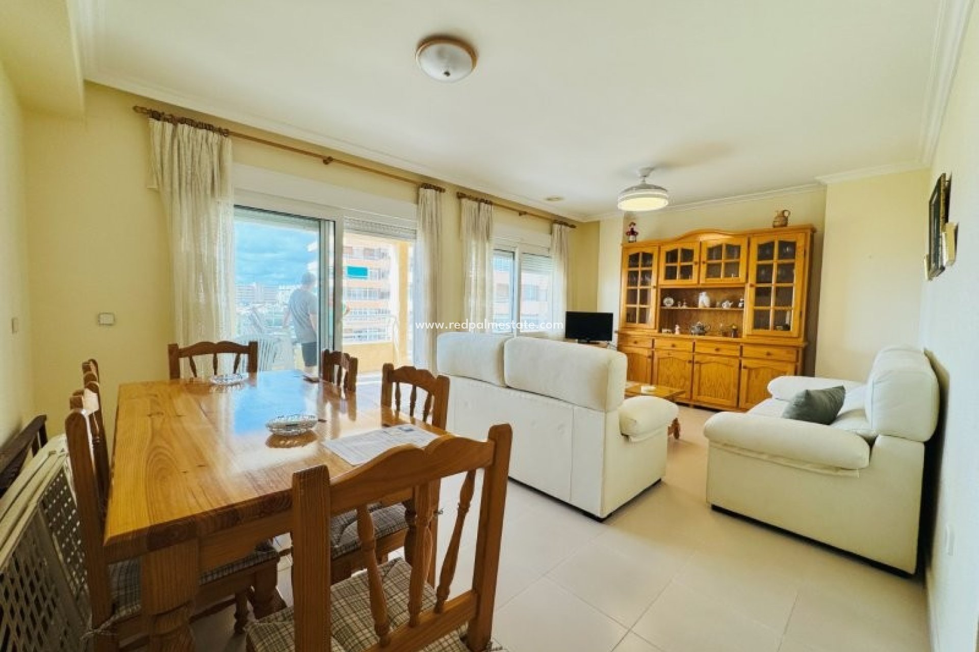 Reventa - Apartmentos -
Torrevieja - Costa Blanca