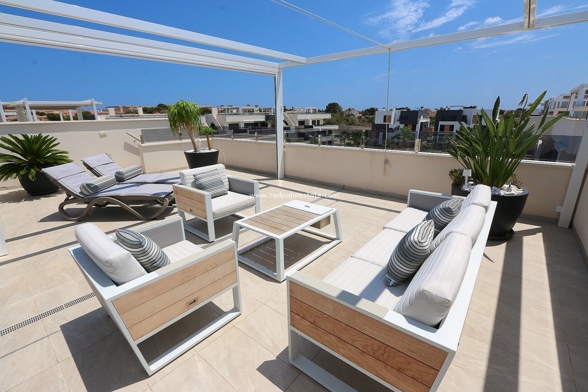 Reventa - Apartmentos -
Torrevieja - Costa Blanca