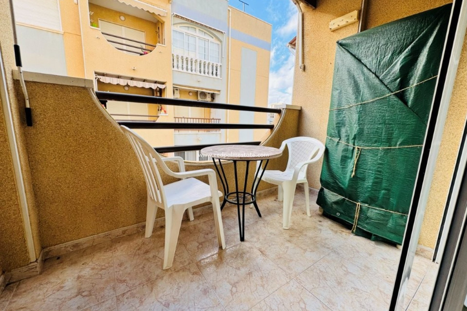 Reventa - Apartmentos -
Torrevieja - Costa Blanca