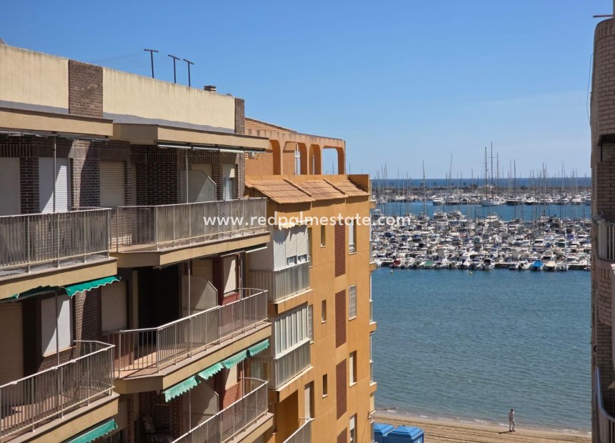 Reventa - Apartmentos -
Torrevieja - El Acequión - Los Náufragos