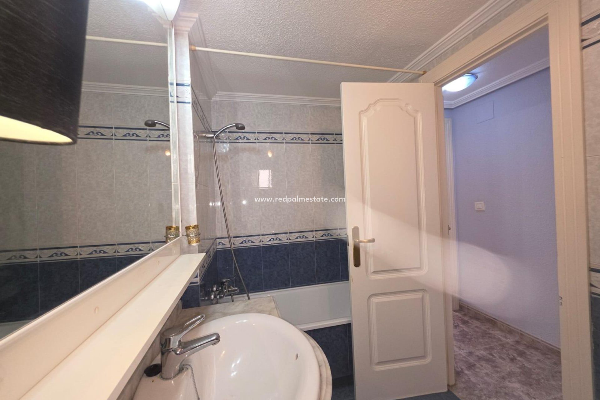 Reventa - Apartmentos -
Torrevieja - El Acequión - Los Náufragos