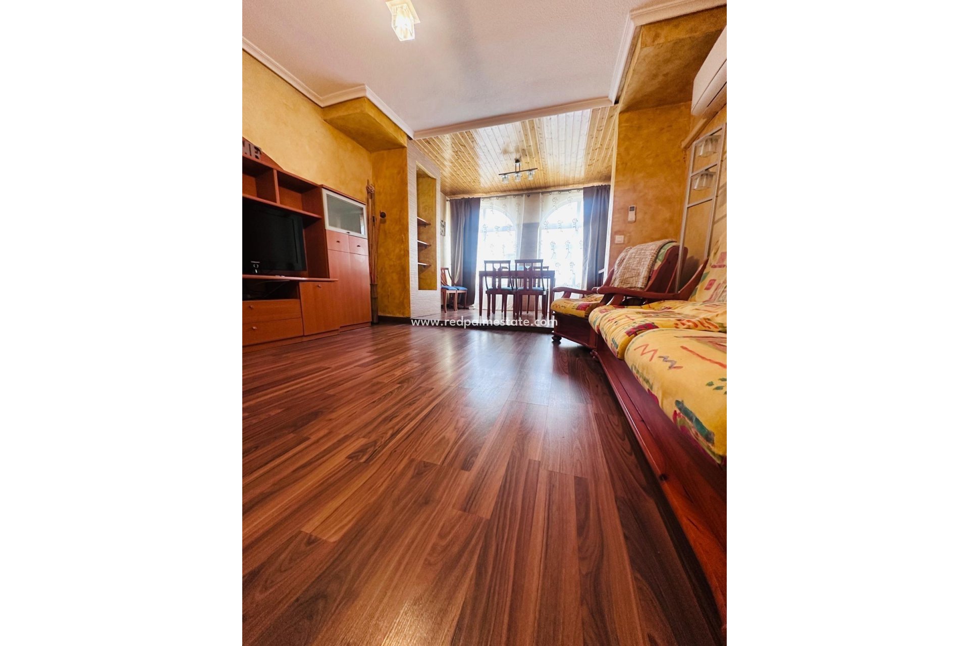 Reventa - Apartmentos -
Torrevieja - El Acequión - Los Náufragos