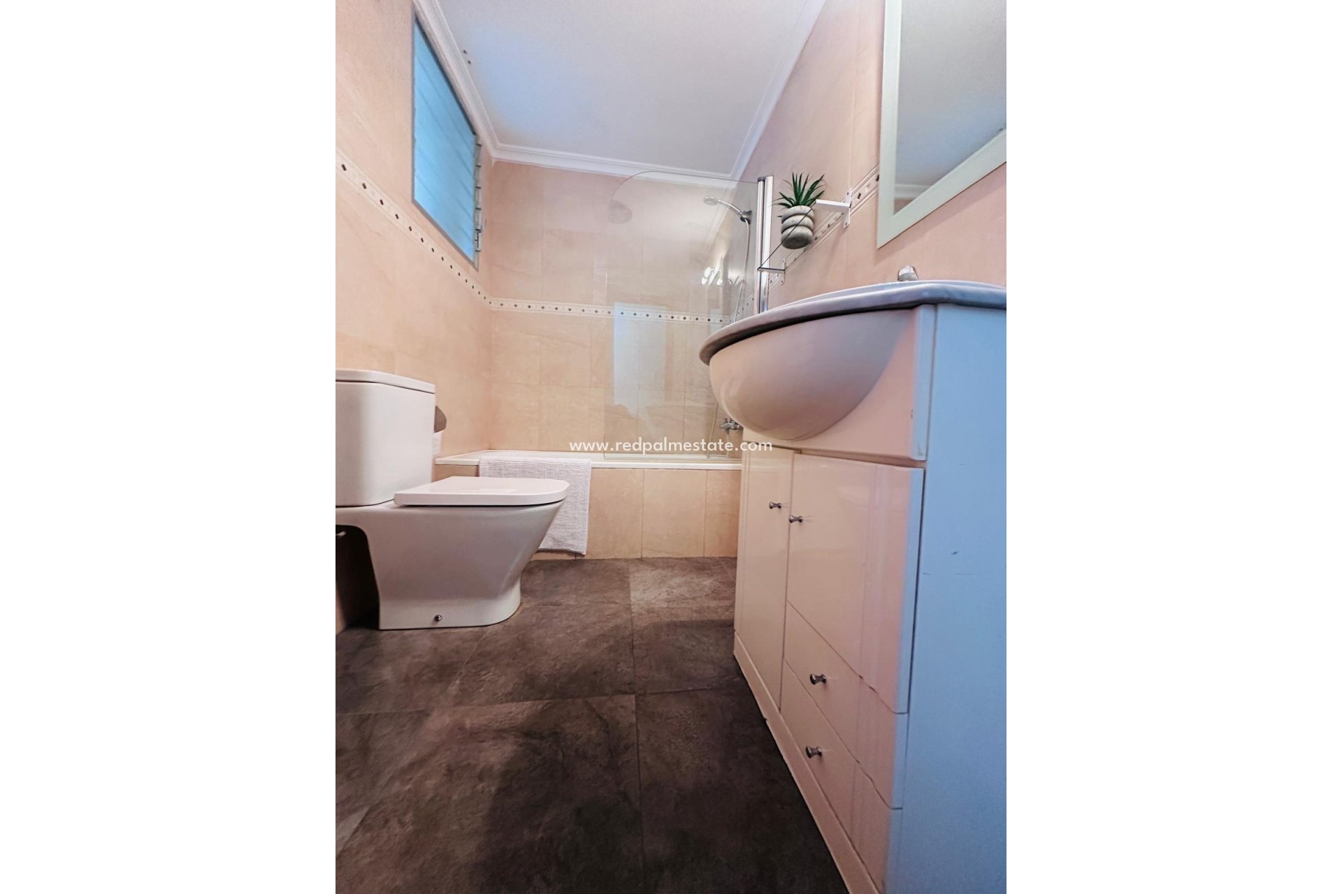 Reventa - Apartmentos -
Torrevieja - El Acequión - Los Náufragos