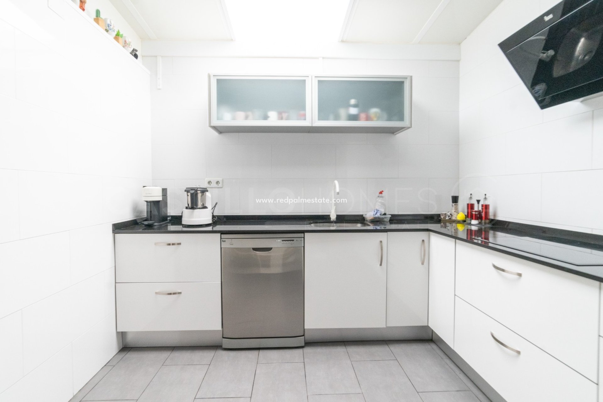 Reventa - Apartmentos -
Torrevieja - El Acequión - Los Náufragos