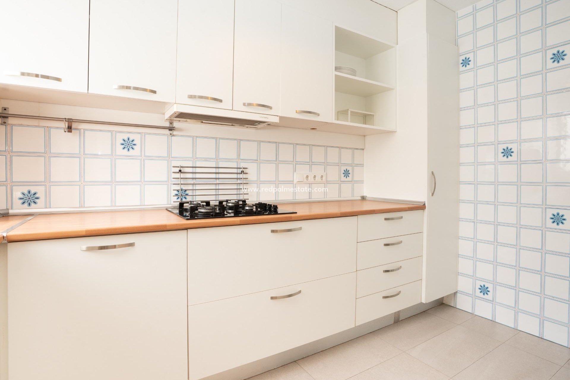 Reventa - Apartmentos -
Torrevieja - El Acequión - Los Náufragos