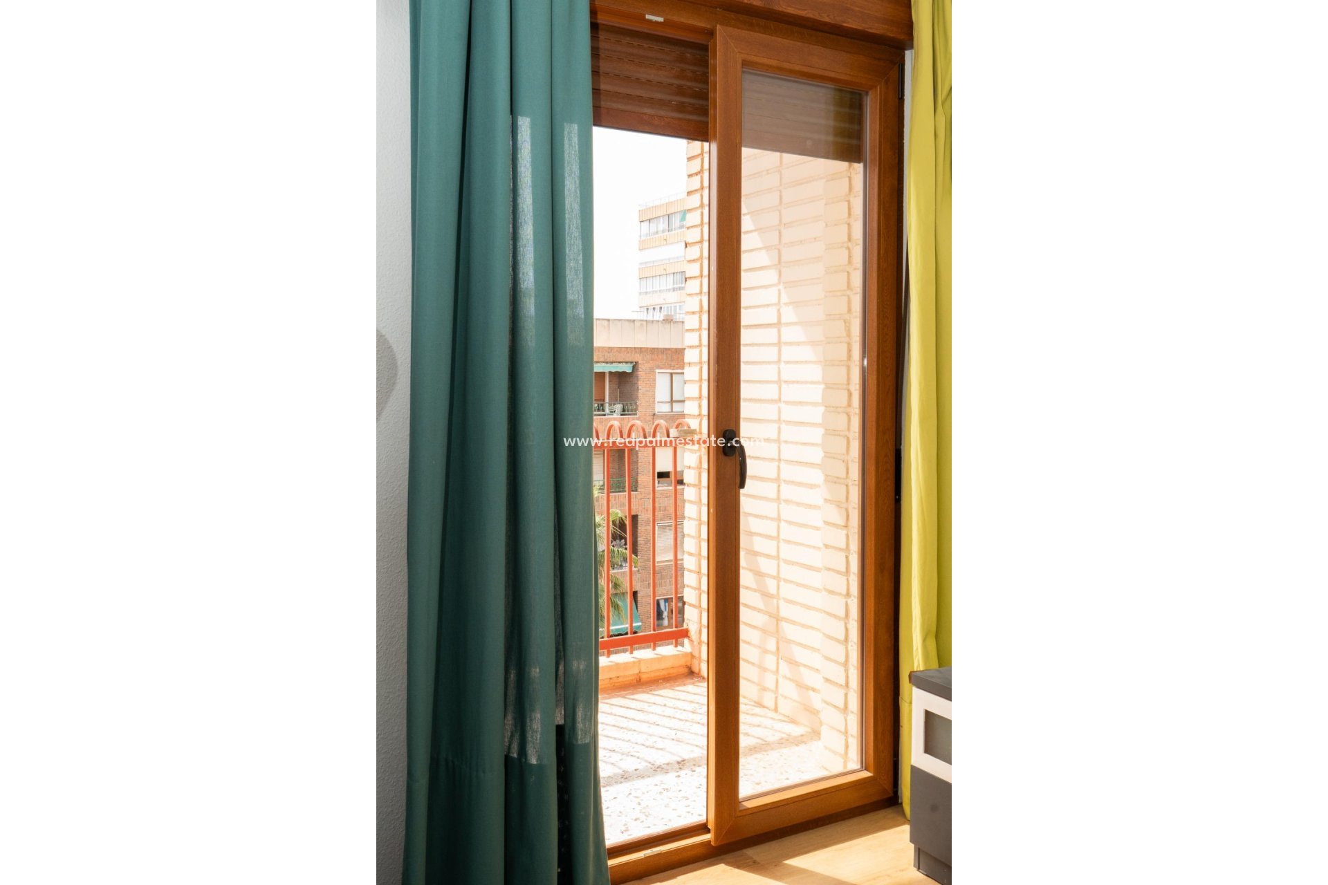 Reventa - Apartmentos -
Torrevieja - El Acequión - Los Náufragos