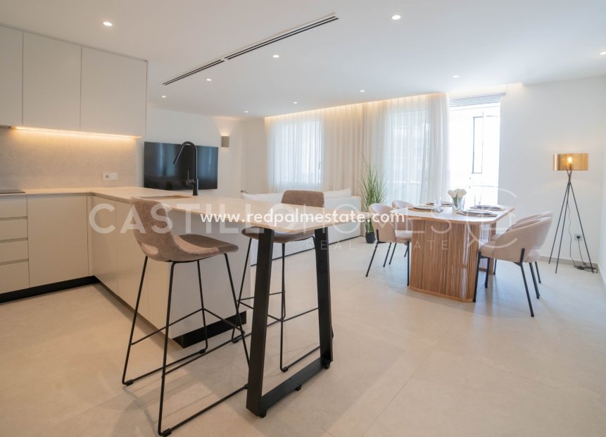 Reventa - Apartmentos -
Torrevieja - El Acequión - Los Náufragos