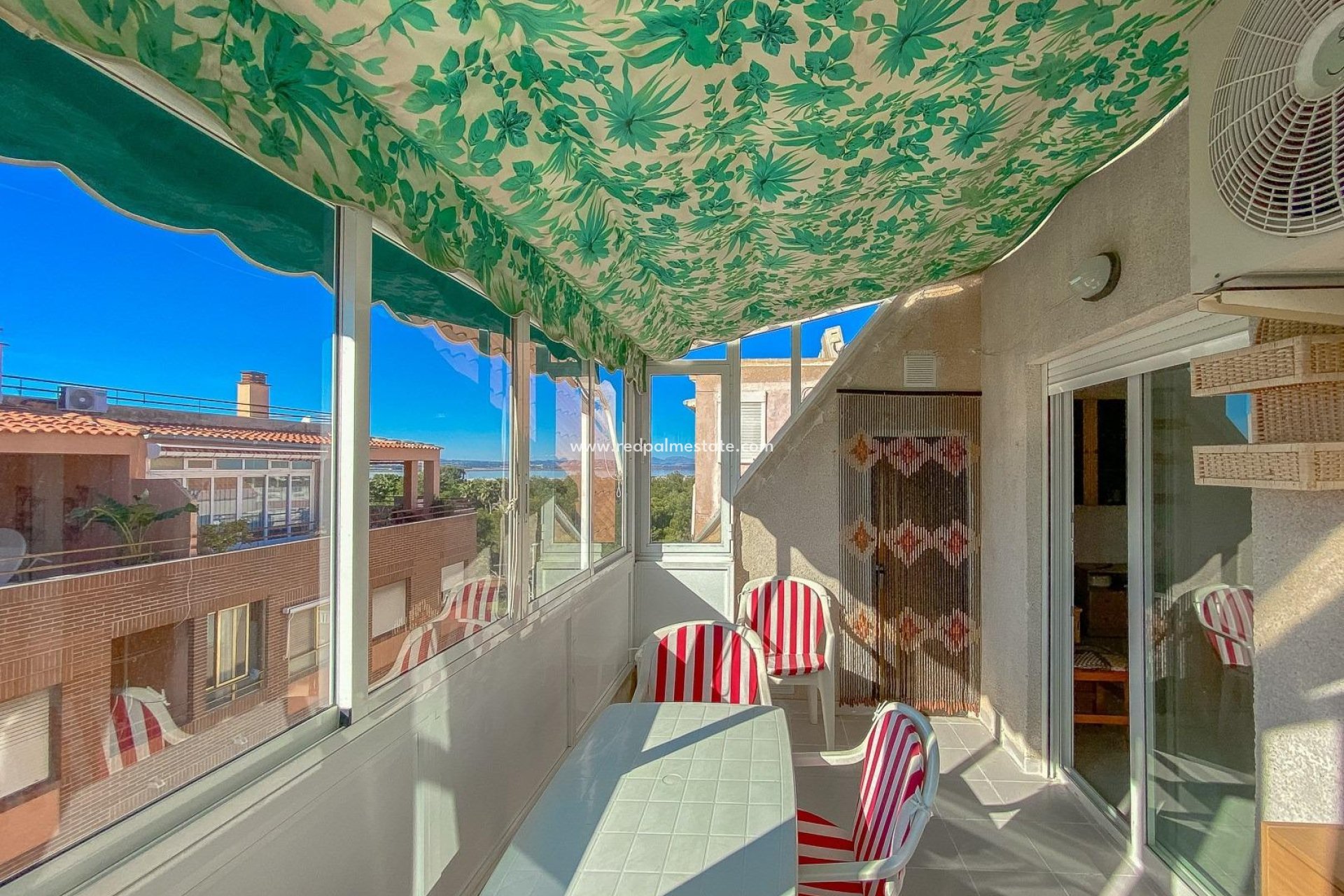 Reventa - Apartmentos -
Torrevieja - El Acequión - Los Náufragos