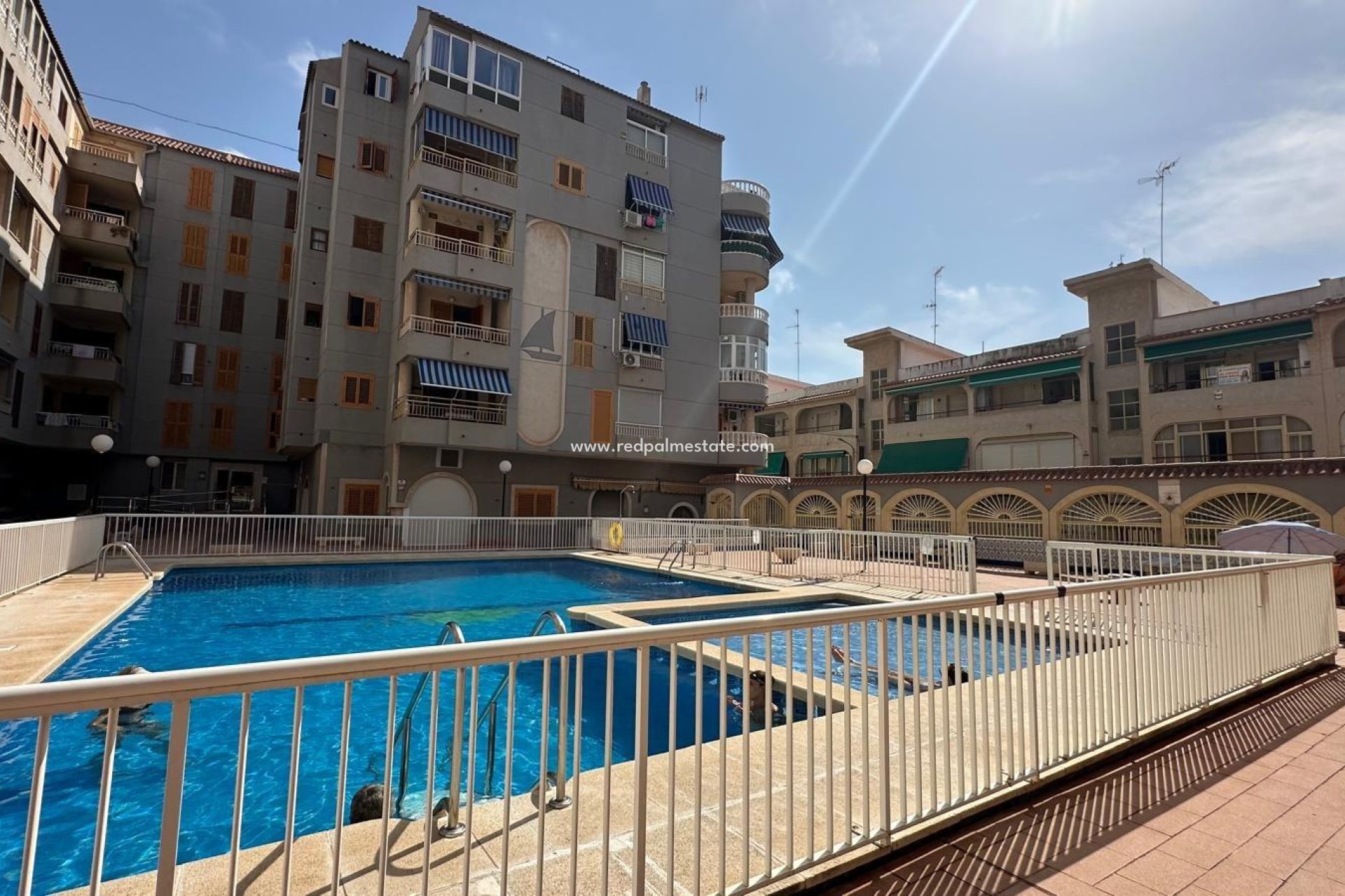 Reventa - Apartmentos -
Torrevieja - El Acequión - Los Náufragos