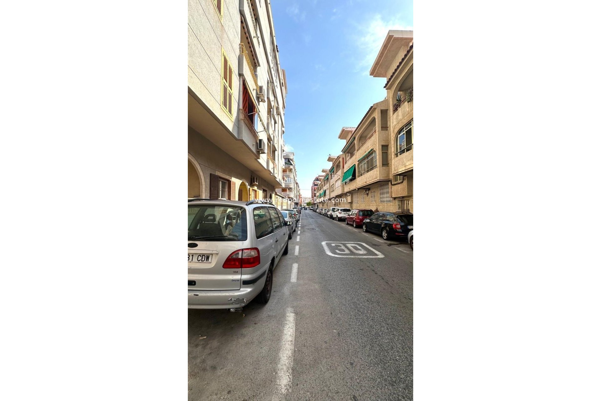 Reventa - Apartmentos -
Torrevieja - El Acequión - Los Náufragos